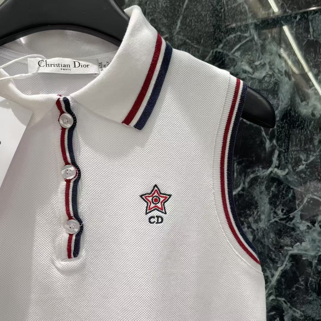 Embroidered Lapel Button-Down Vest