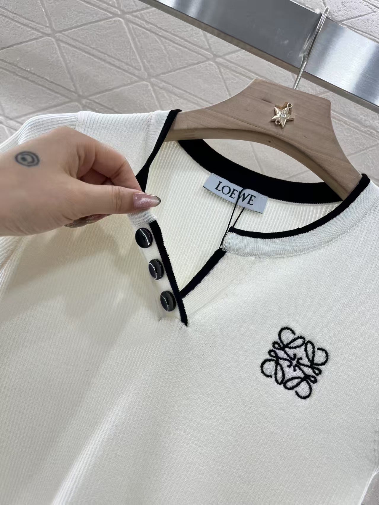 Contrast knitted short sleeves