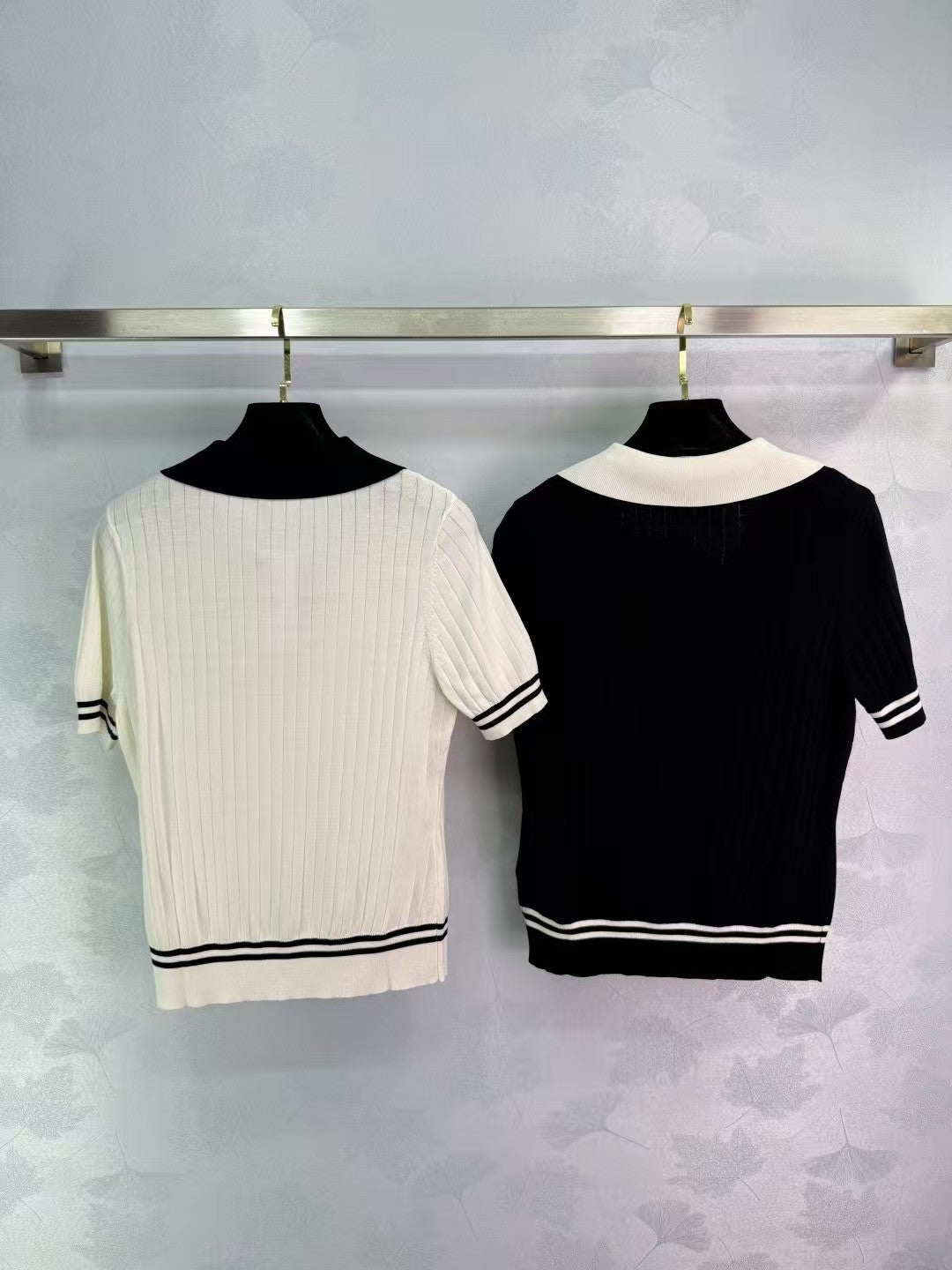 Vertical pit lapel knitted short sleeves