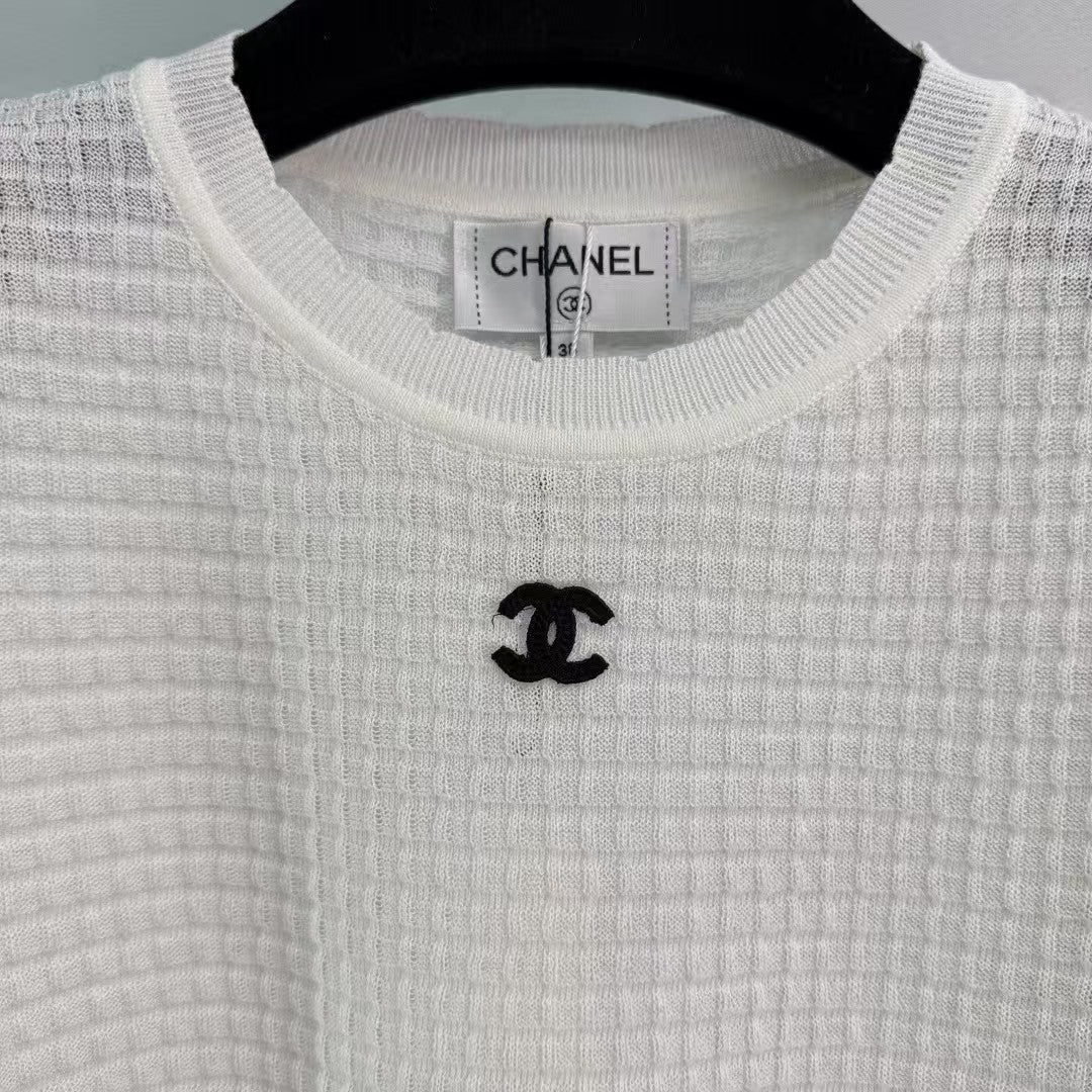 Spring and summer new knitted round neck short sleeves