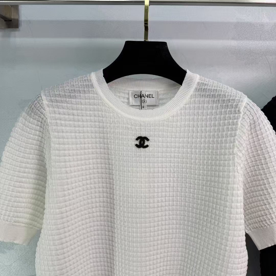 Spring and summer new knitted round neck short sleeves