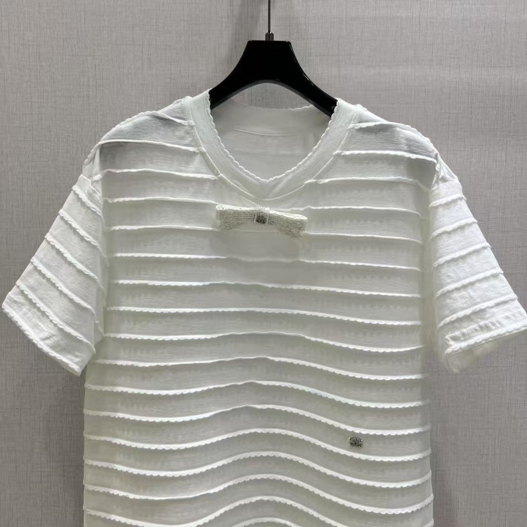 Beaded Bow Short Sleeve T-Shirt