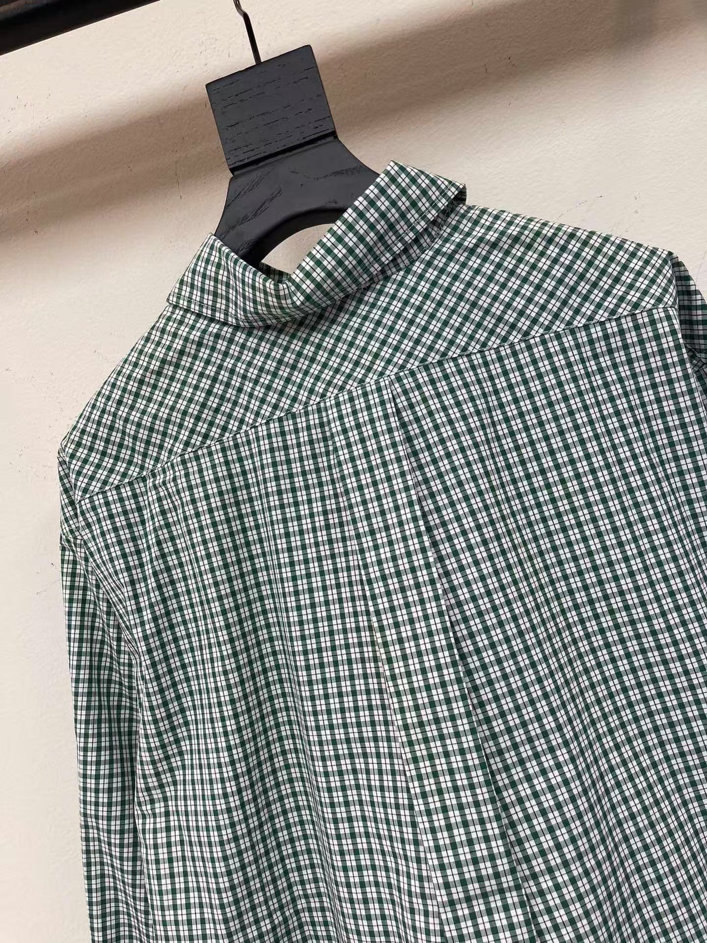 Green Check Lapel Cropped Long Sleeve Shirt