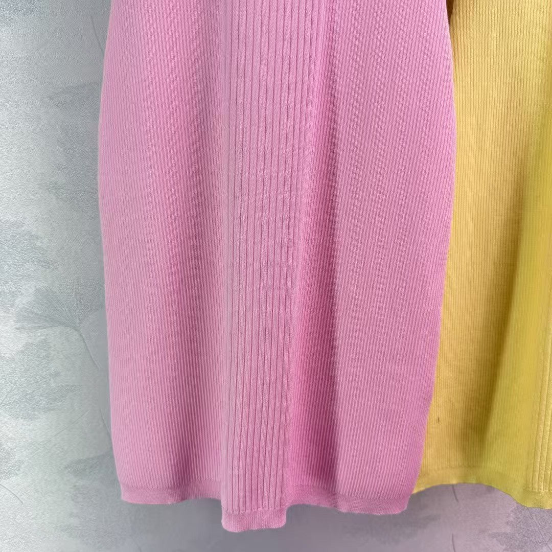 New knitted round neck vest dress