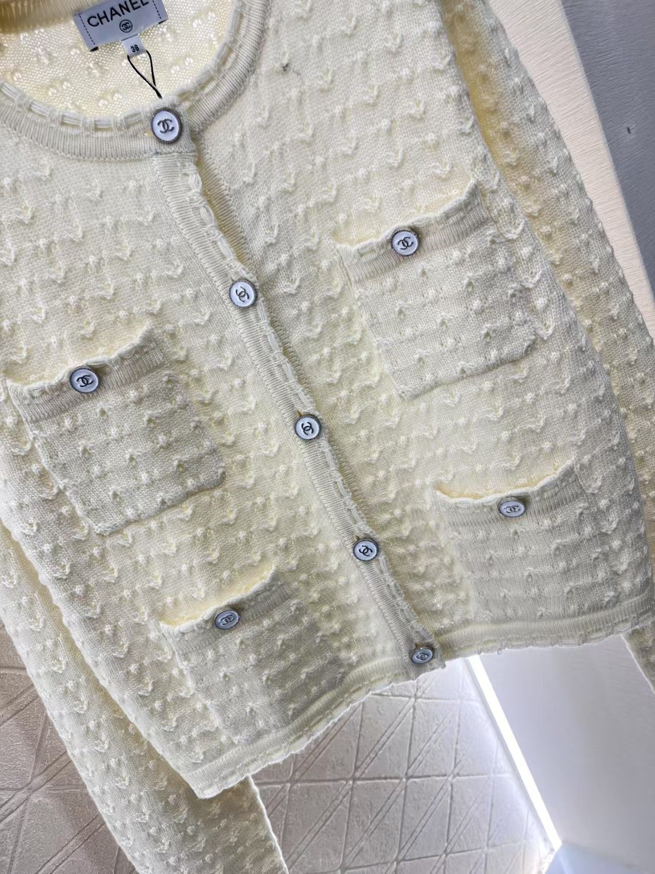 Cable crew neck cardigan