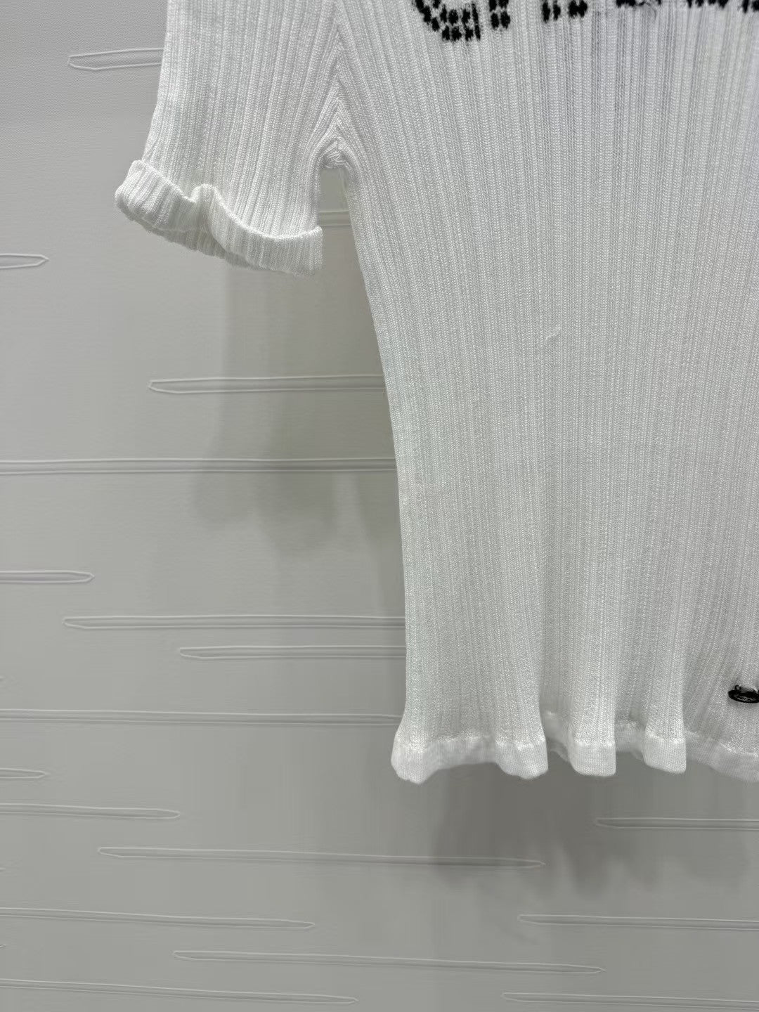 Round neck knitted short sleeves