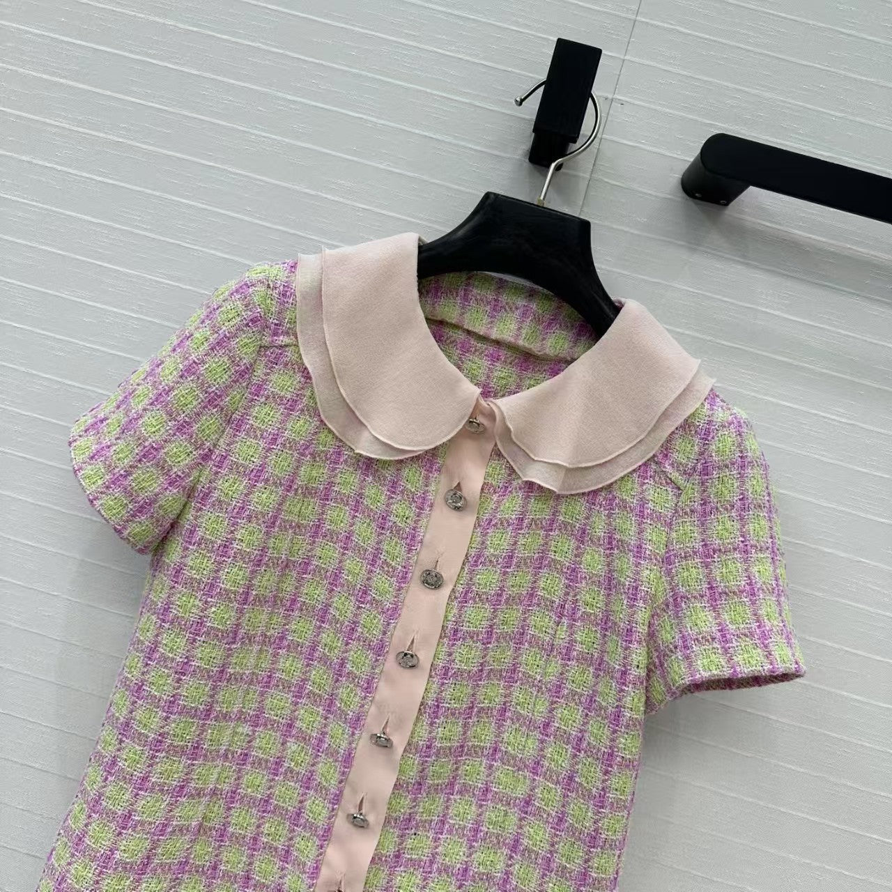 Silk short-sleeved babydoll collar top