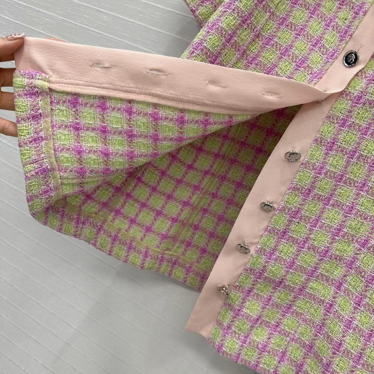 Silk short-sleeved babydoll collar top