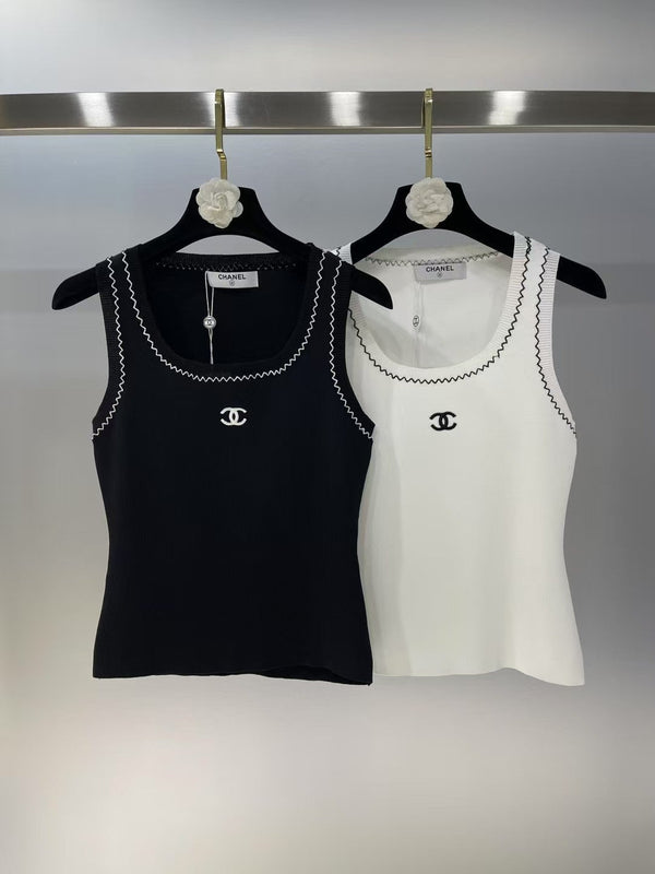 Letter Embroidery Knitted Vest