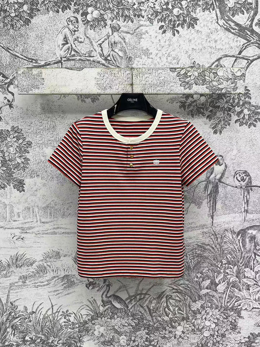 Red and white striped short sleeves