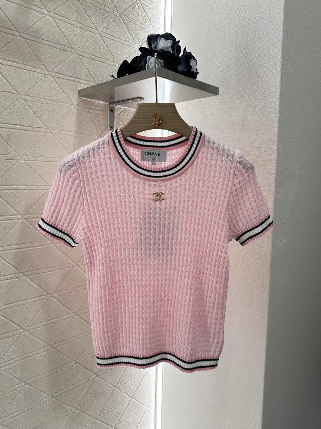 Crew neck knit short sleeves