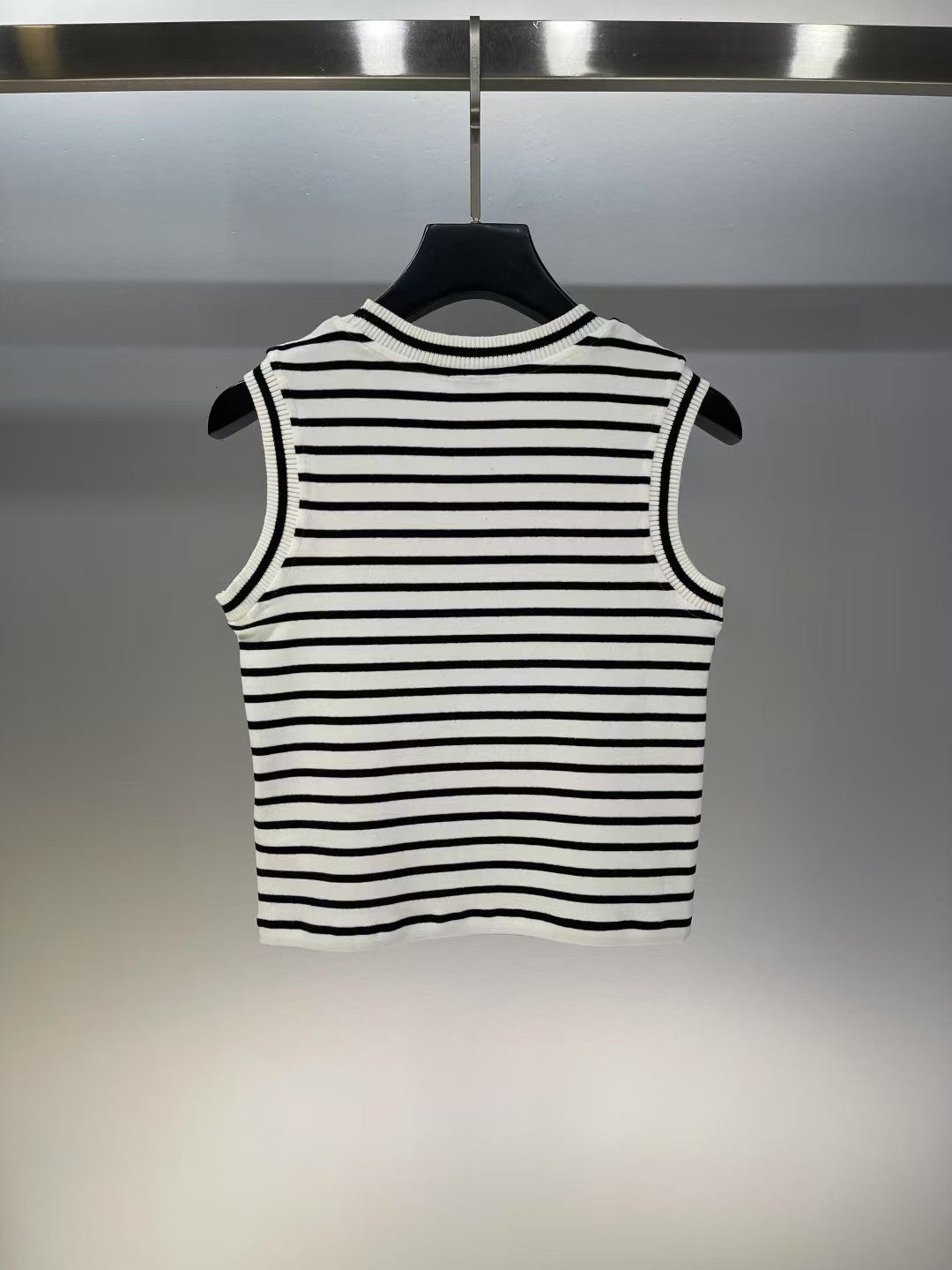 classic striped logo vest