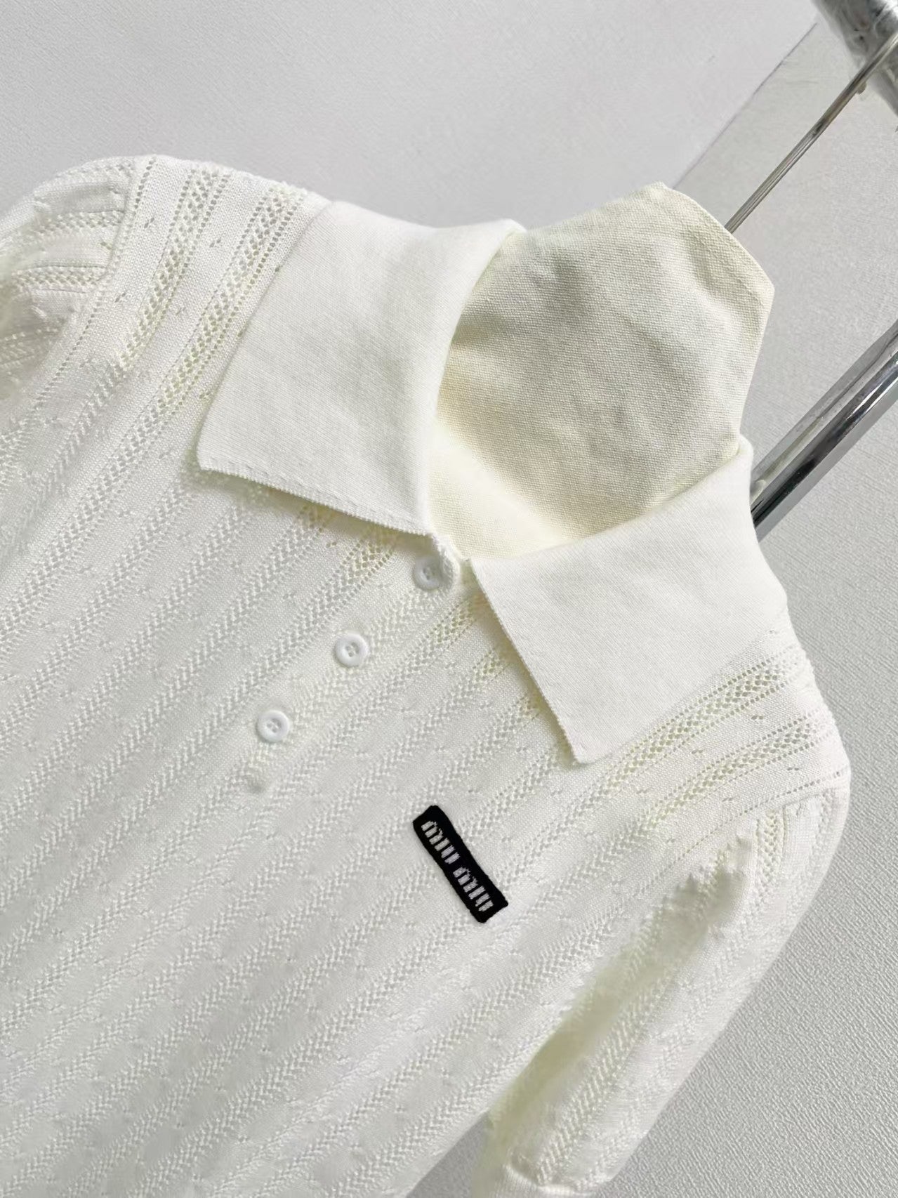 Mesh stitching hollow lapel short sleeves