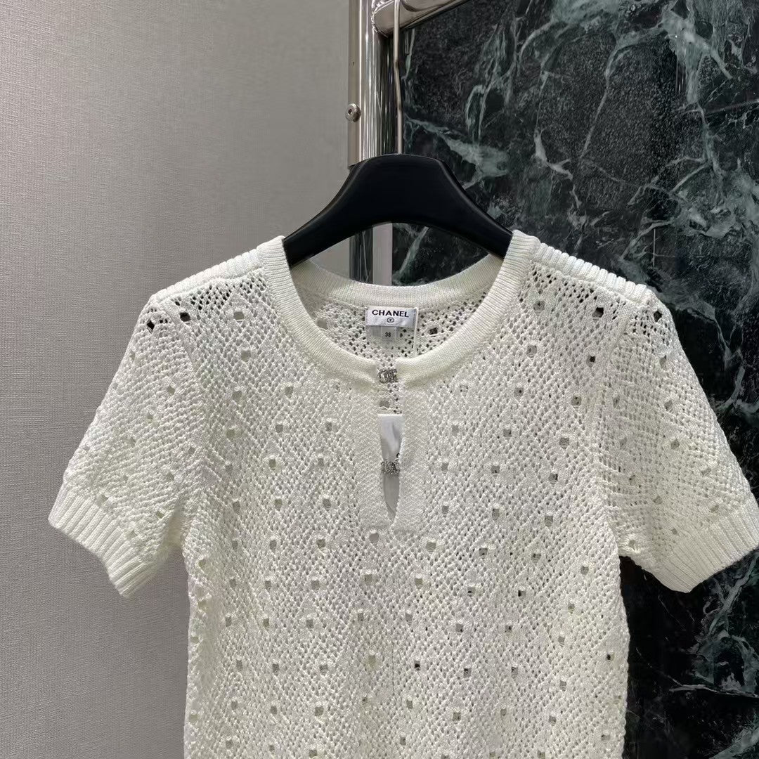 Knitted hollow short sleeves