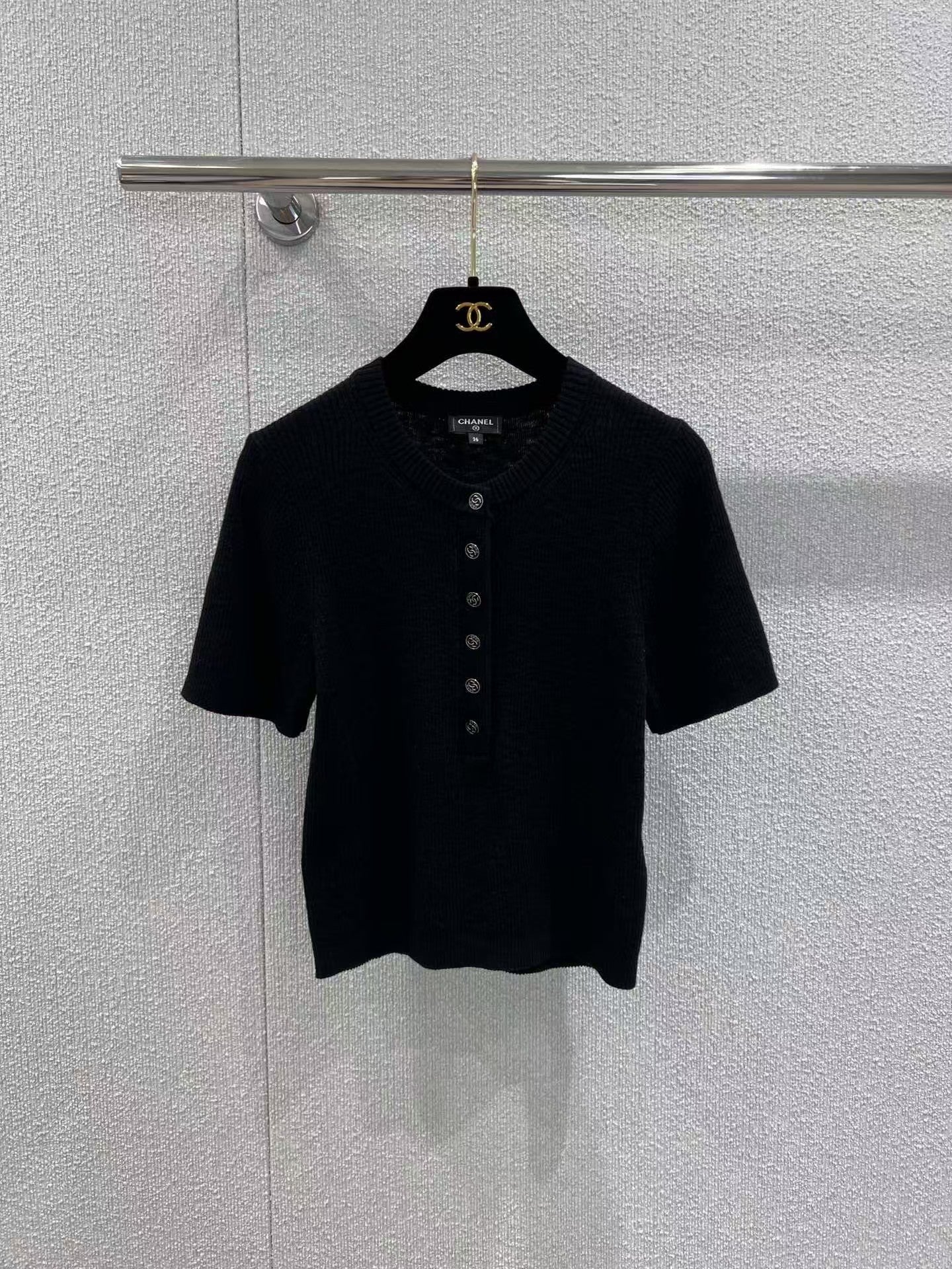 Beach Series Short Sleeve Top