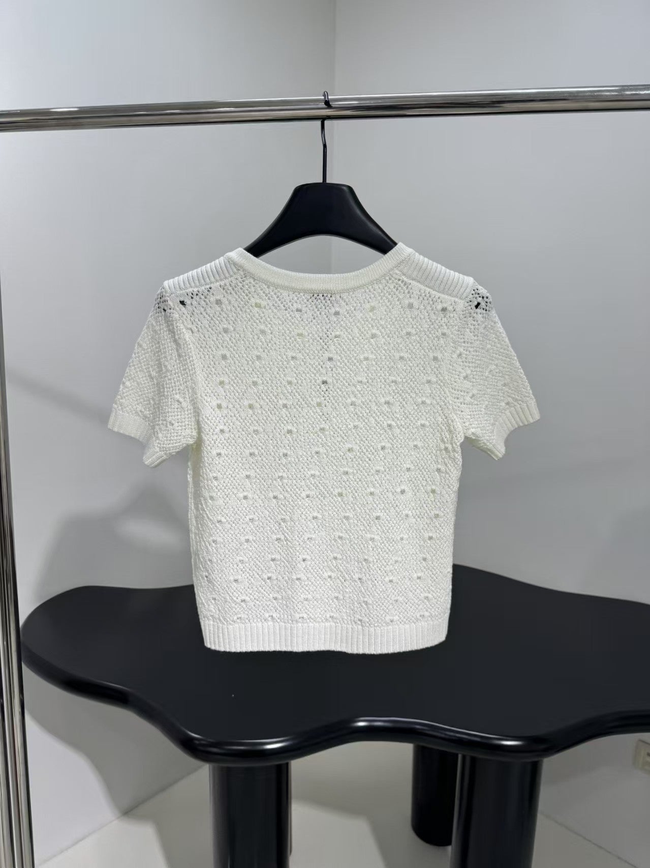 Wool hollow short sleeves