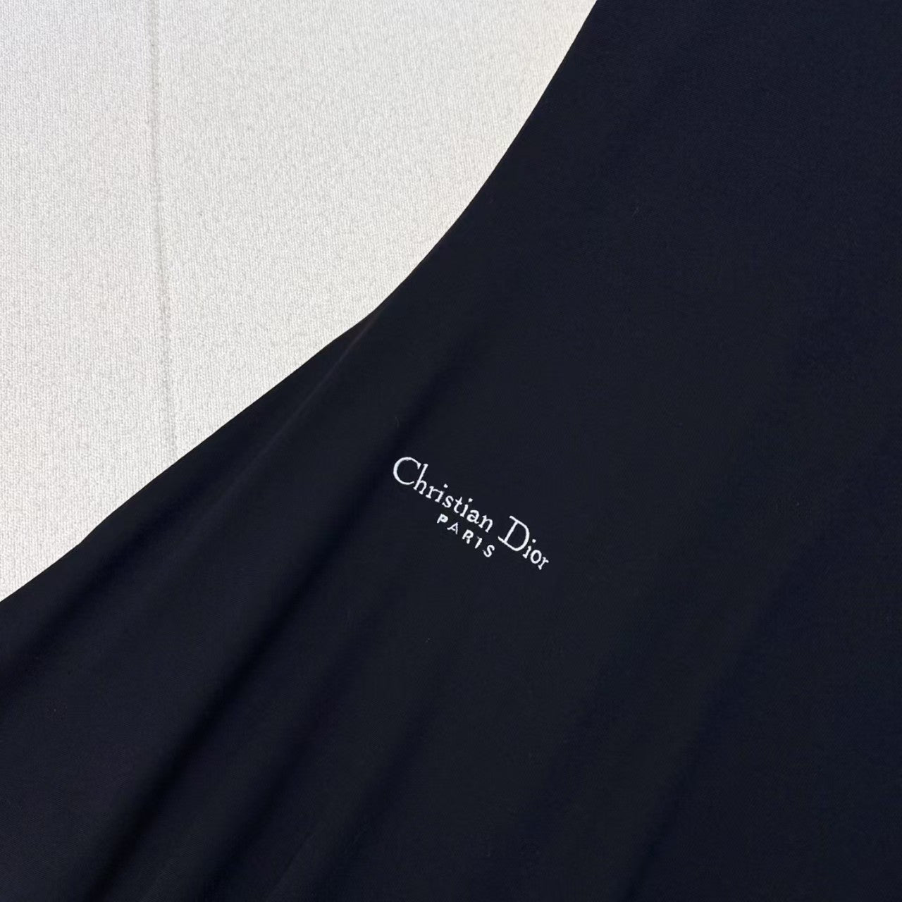 Embroidered U-neck suspender dress