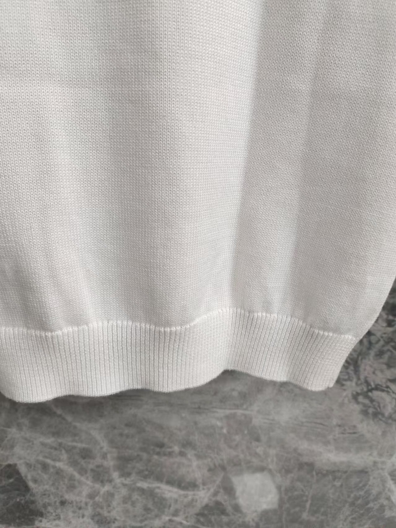 Cotton crew neck top