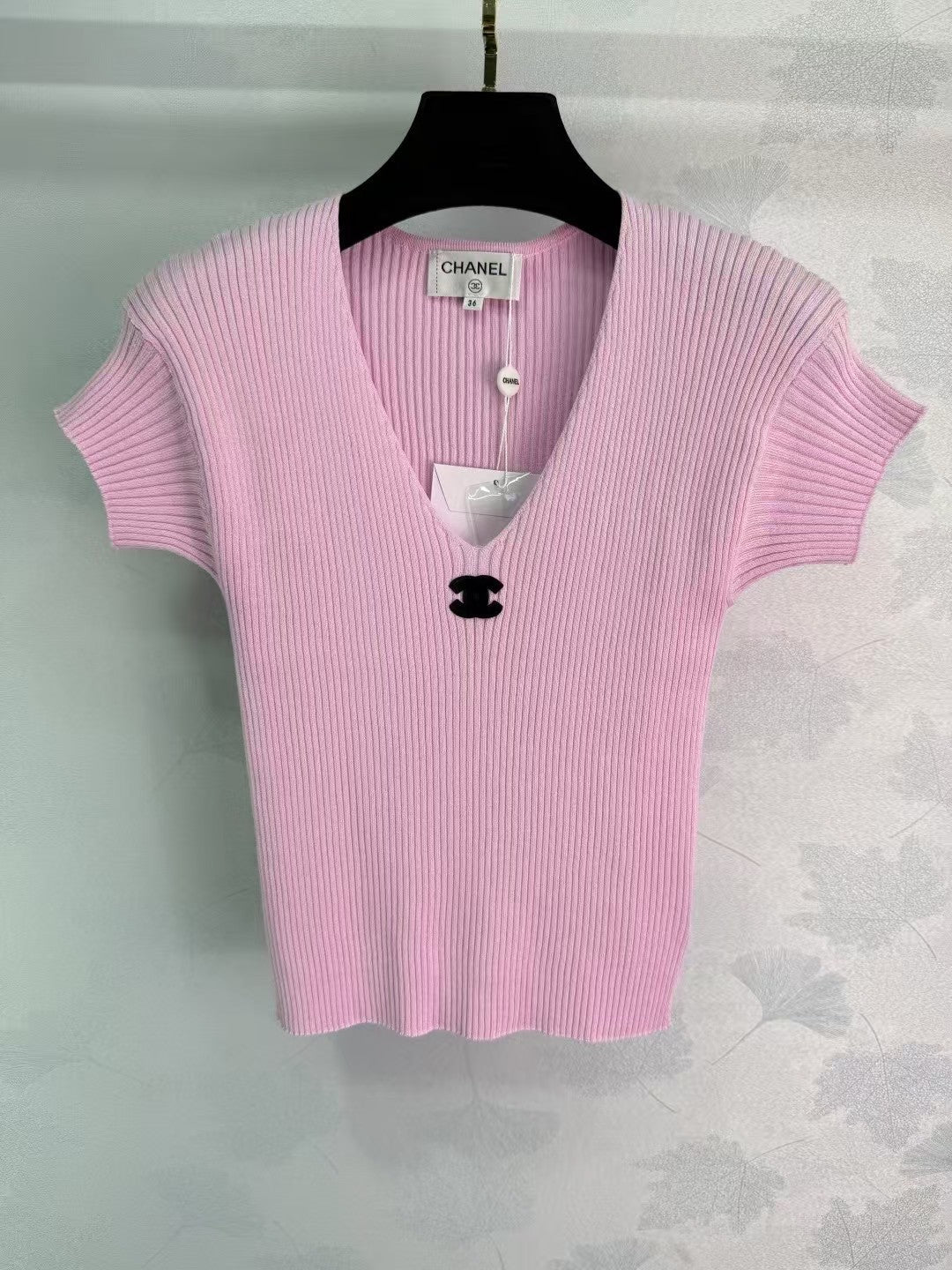 Spring and Summer V-neck knitted short sleeves