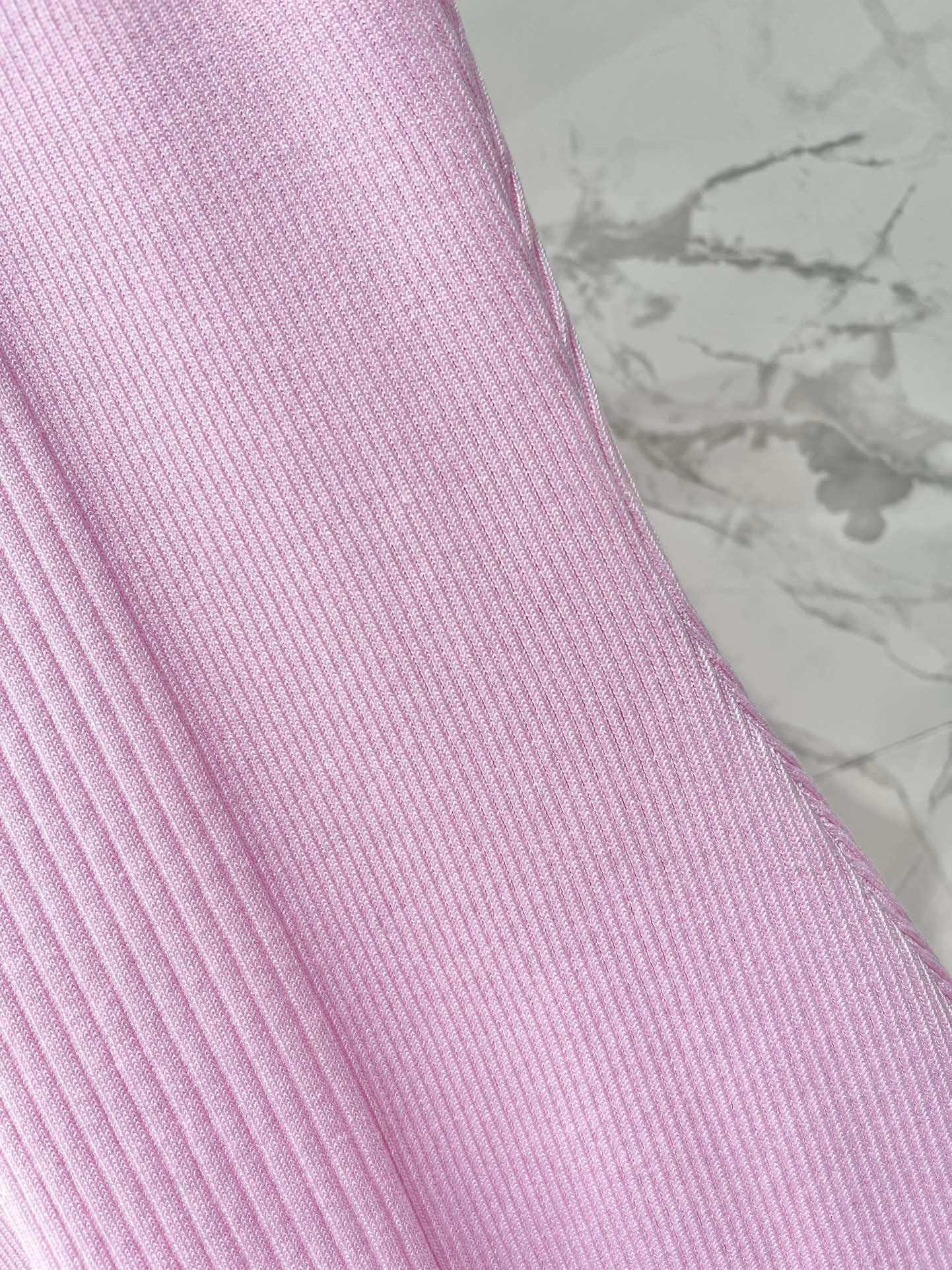 New knitted round neck vest dress