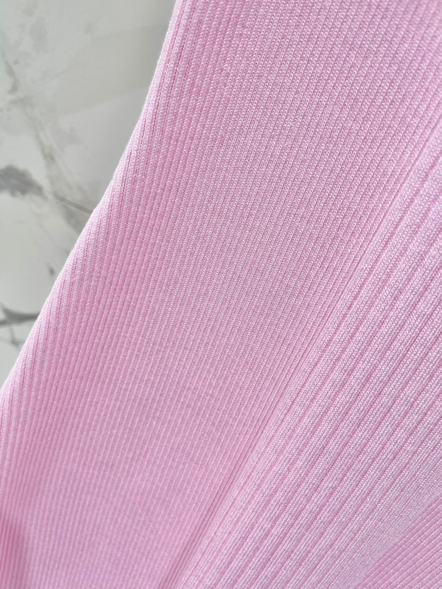 New knitted round neck vest dress