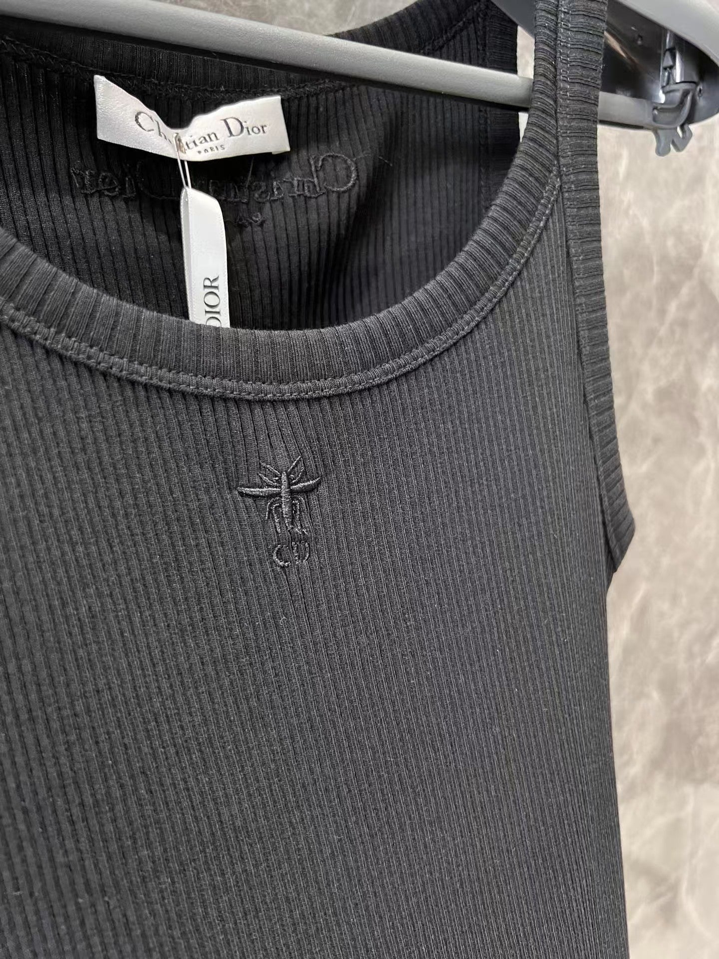 Bee Embroidered Casual Vest