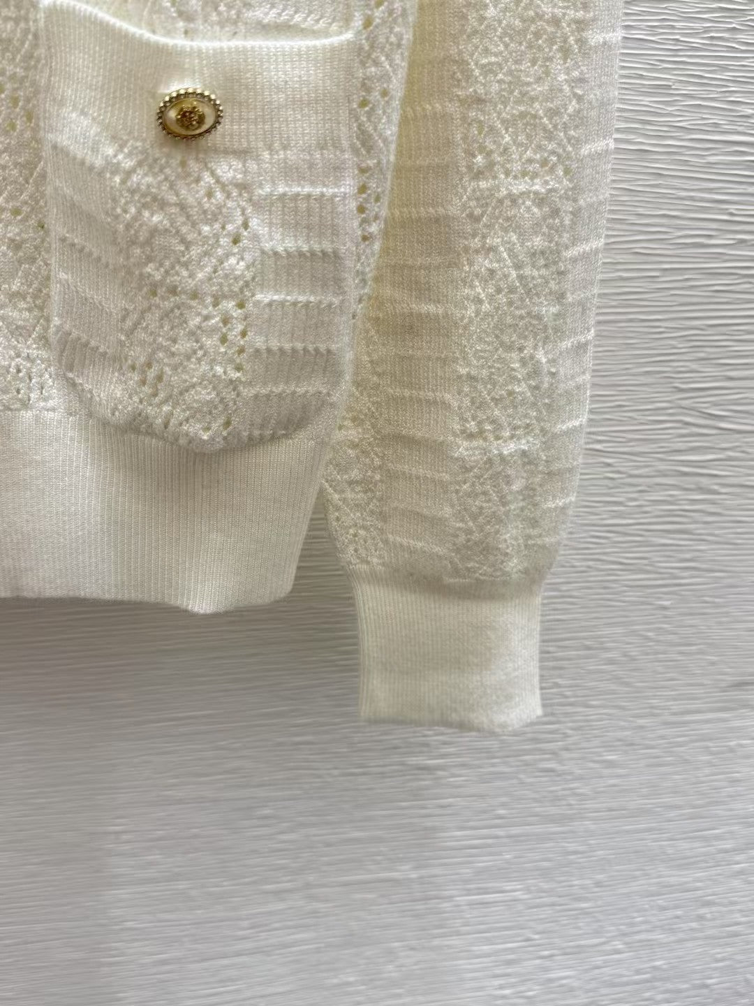 Openwork textured knit long-sleeved cardigan