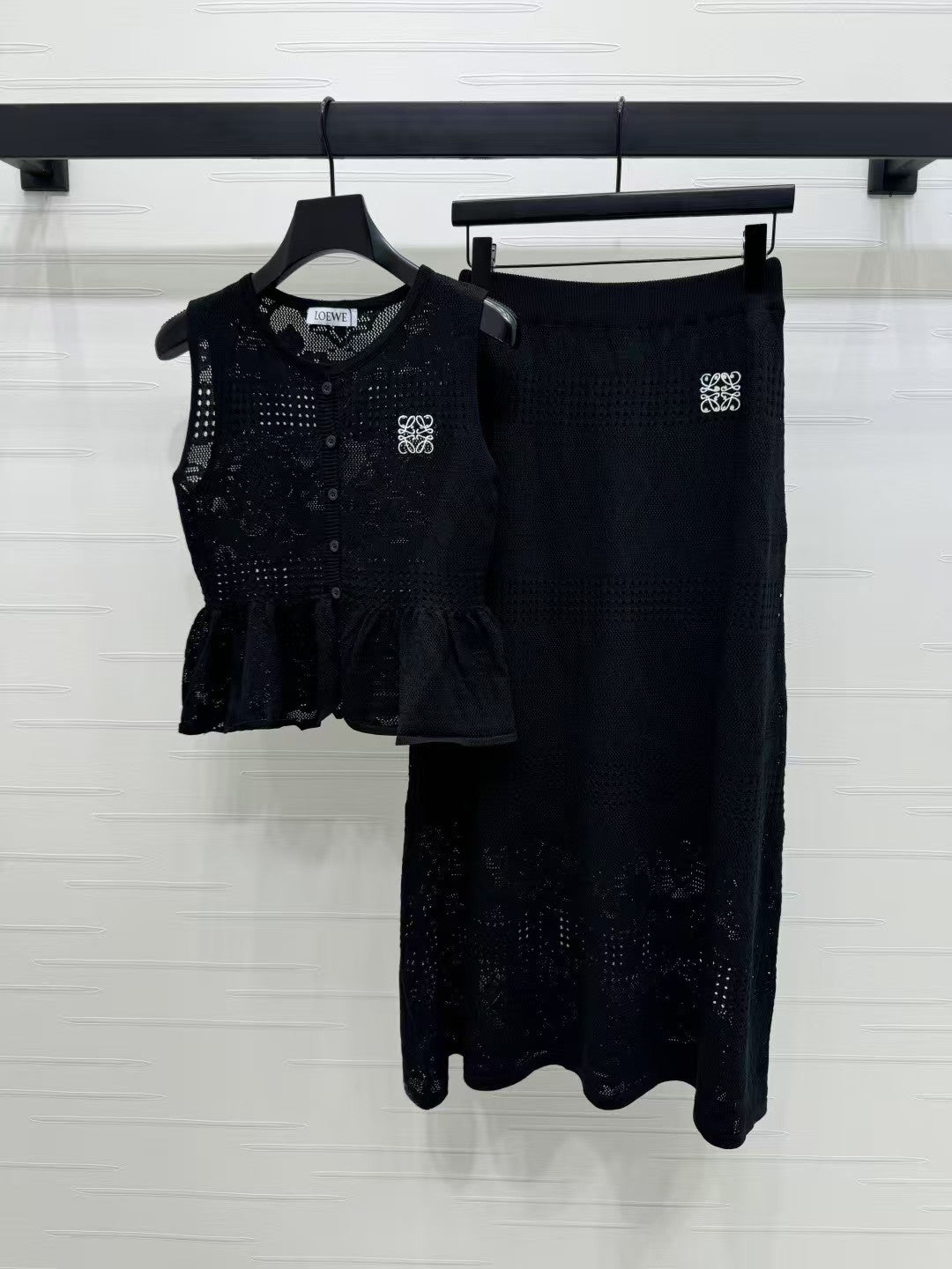 Sleeveless ruffled maxi dress set