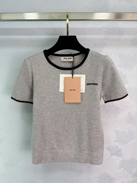 Premium contrast knitted short sleeves