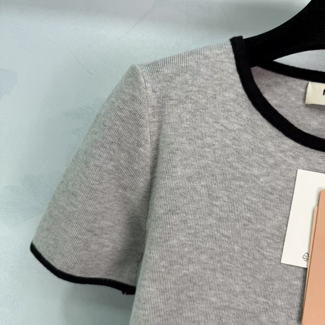 Premium contrast knitted short sleeves