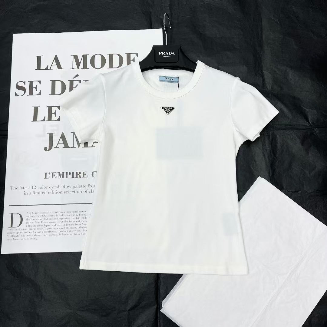 Classic triangle logo T-shirt