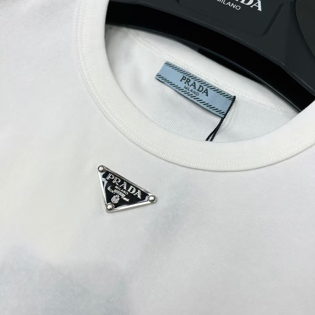 Classic triangle logo T-shirt