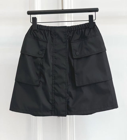 Micro Logo Elastic Waist Pocket Skirt