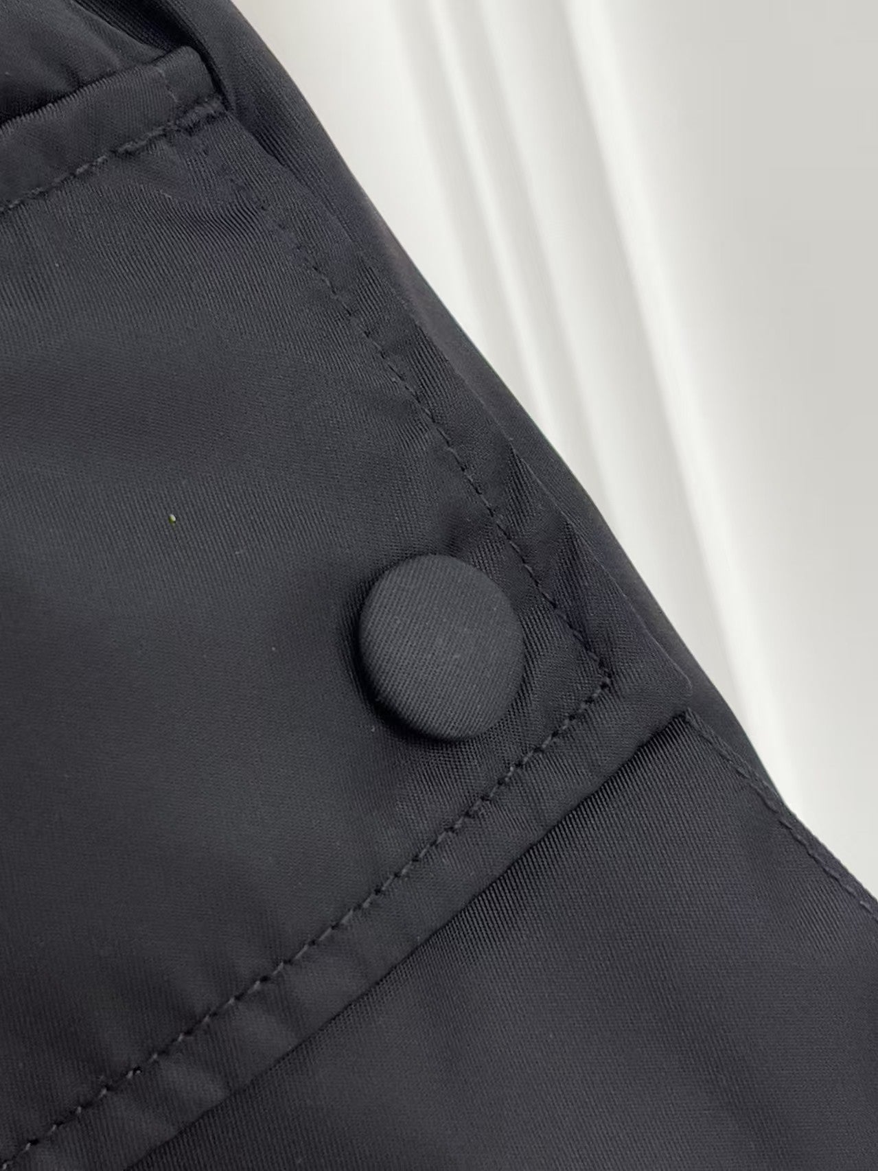 Micro Logo Elastic Waist Pocket Skirt