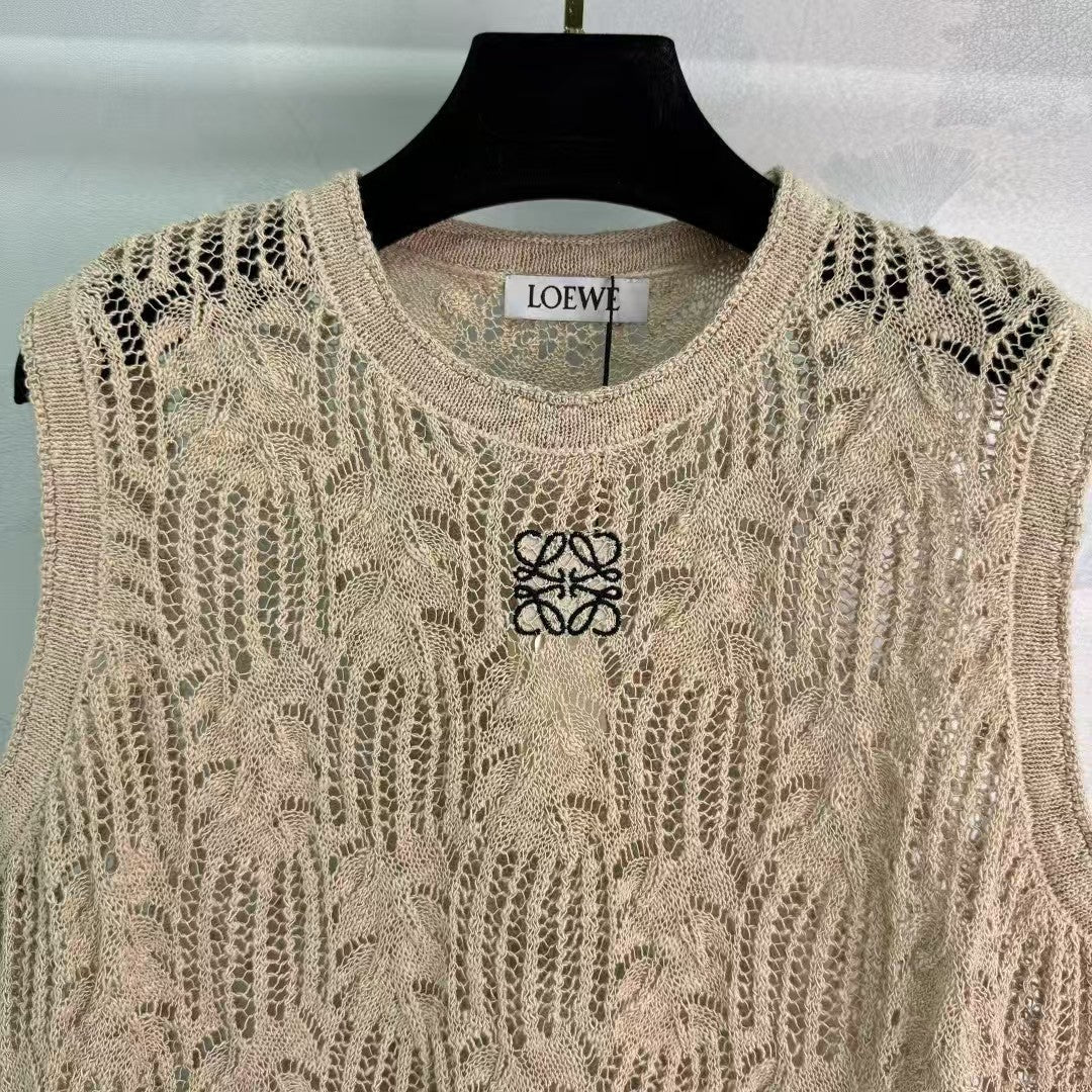 New spring and summer hollow knitted vest