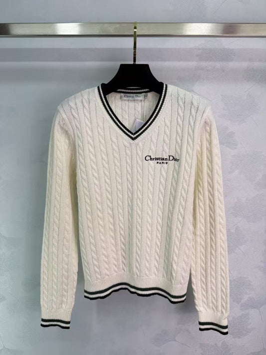 New V-neck knitted long sleeves