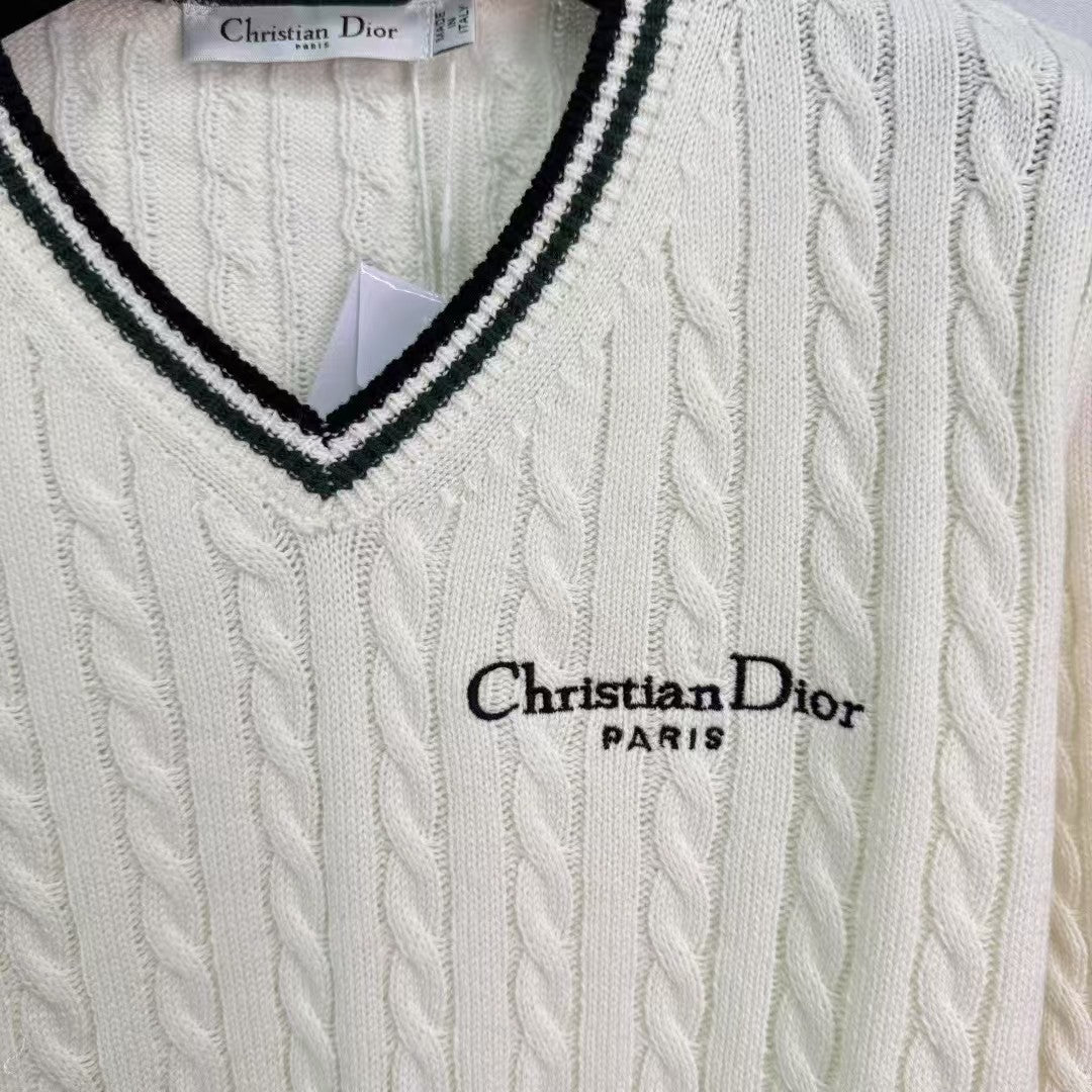 New V-neck knitted long sleeves