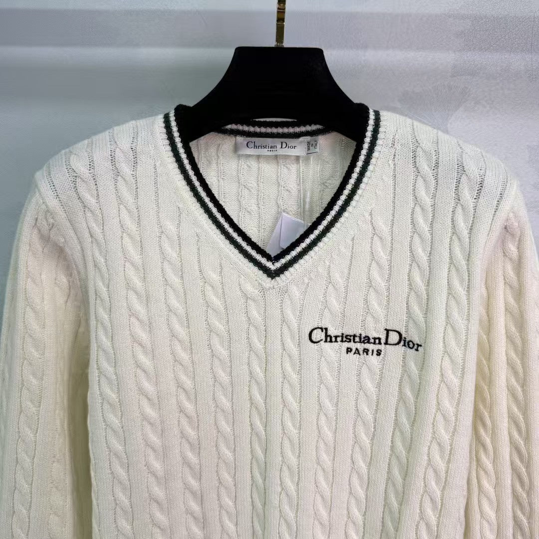 New V-neck knitted long sleeves