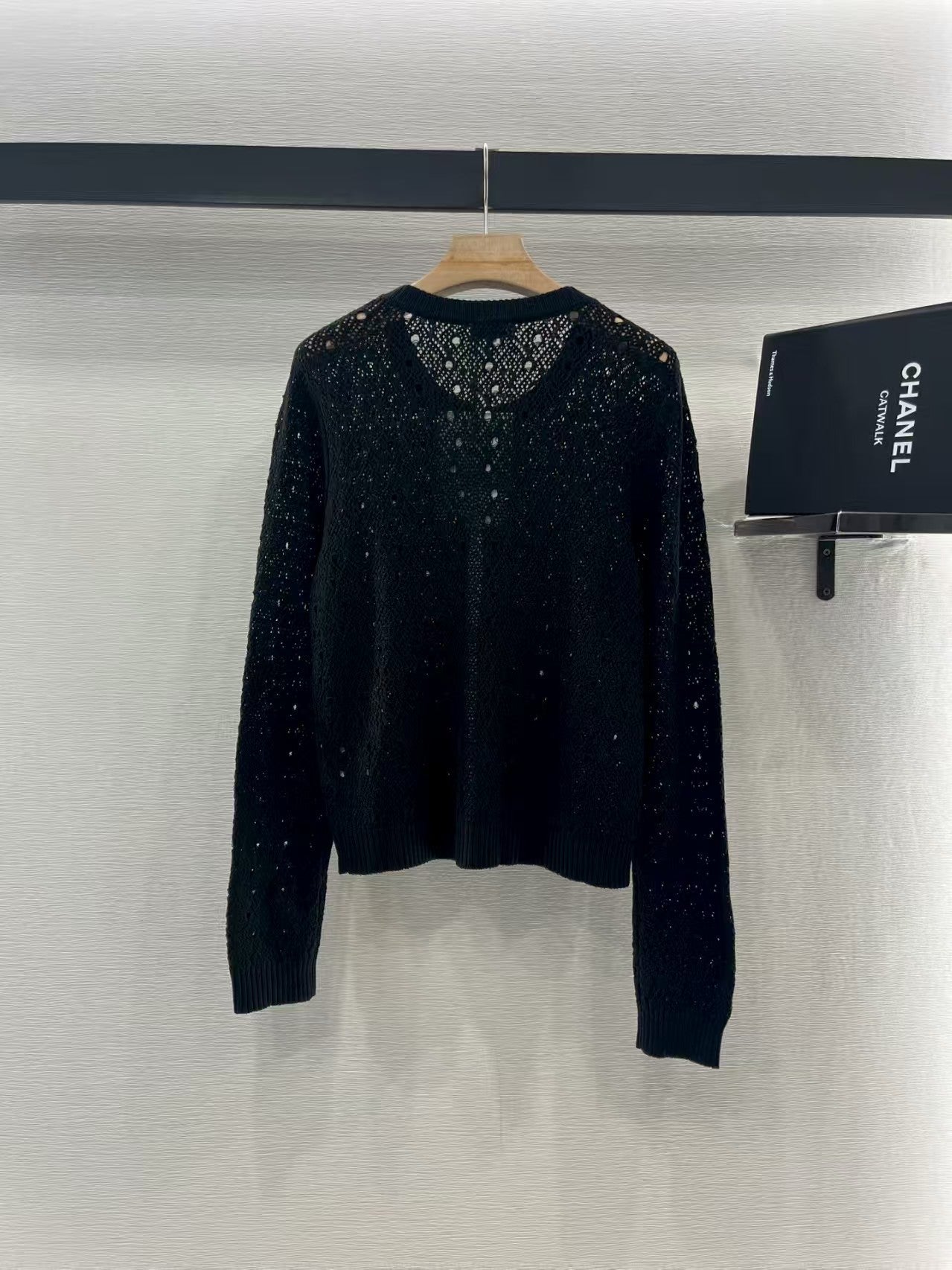 Hollow rhinestone knitted cardigan