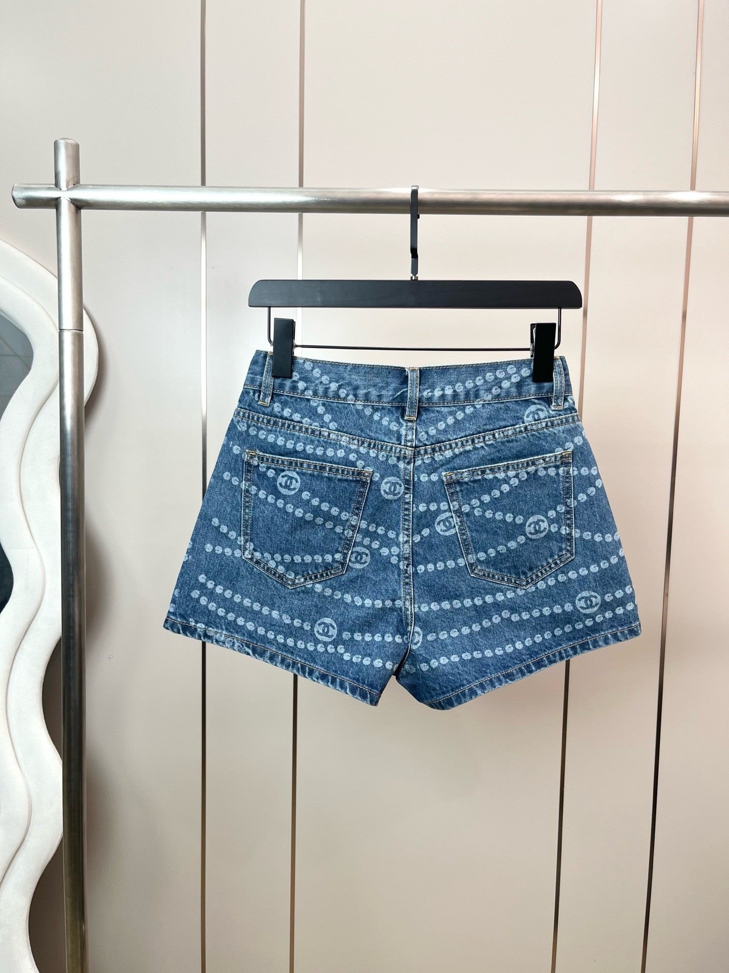 Spring/Summer New Denim Shorts