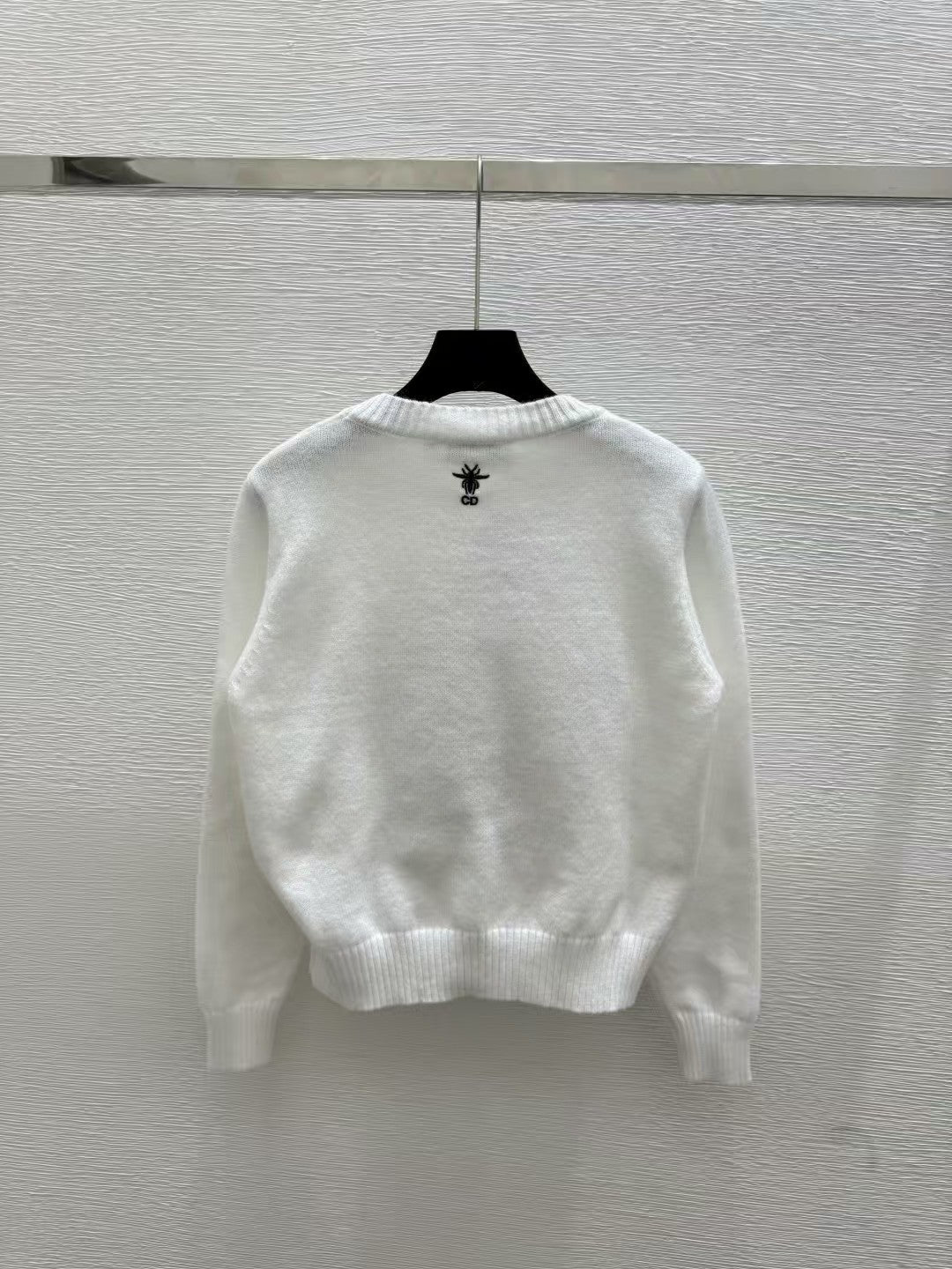 Classic five-pointed star round neck long sleeve