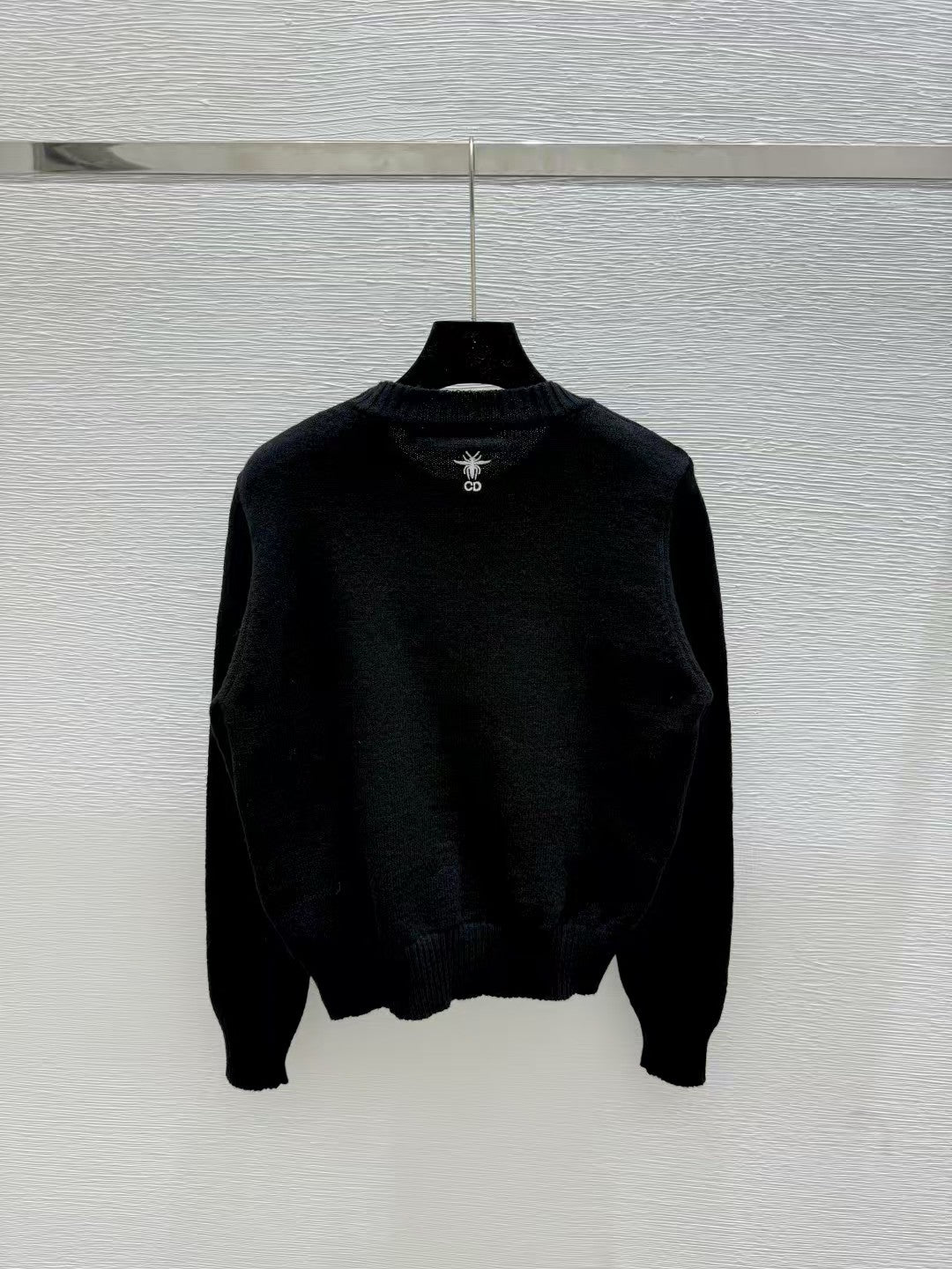 Classic five-pointed star round neck long sleeve