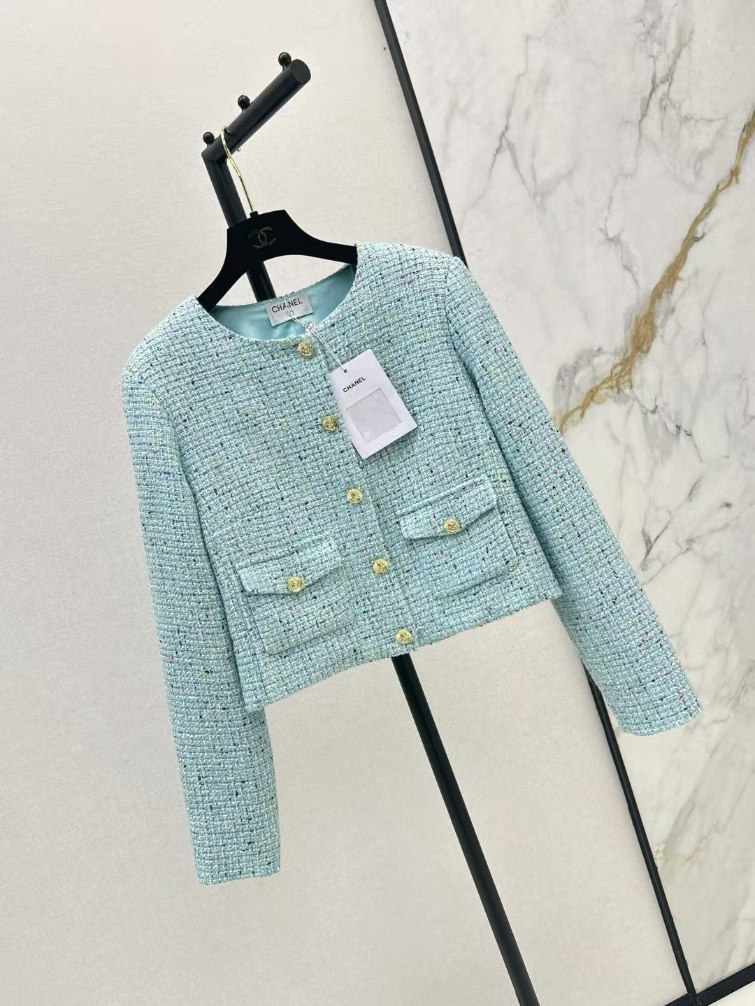 Latest knitted short coat