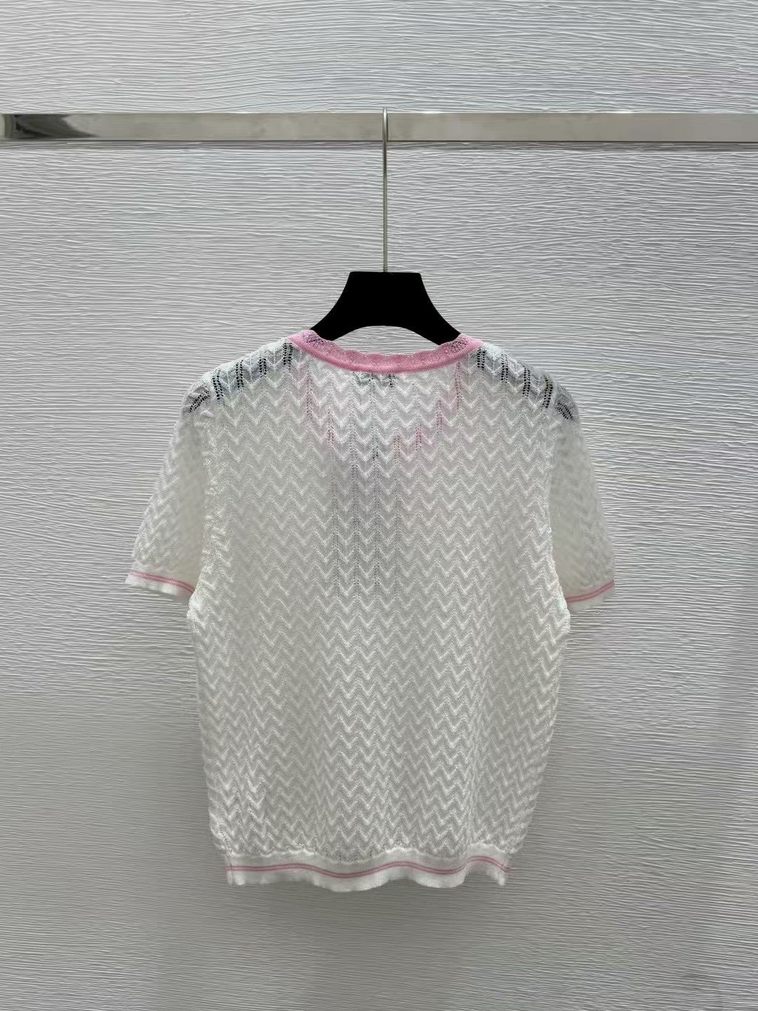 Contrast color crew neck knit short sleeves