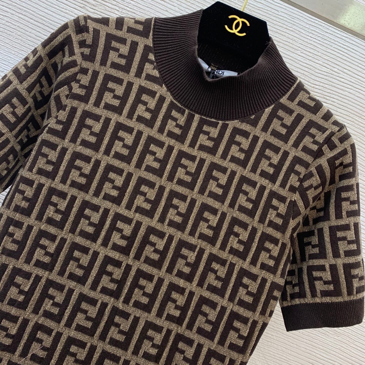 jacquard slimming stretch knit short sleeve dress