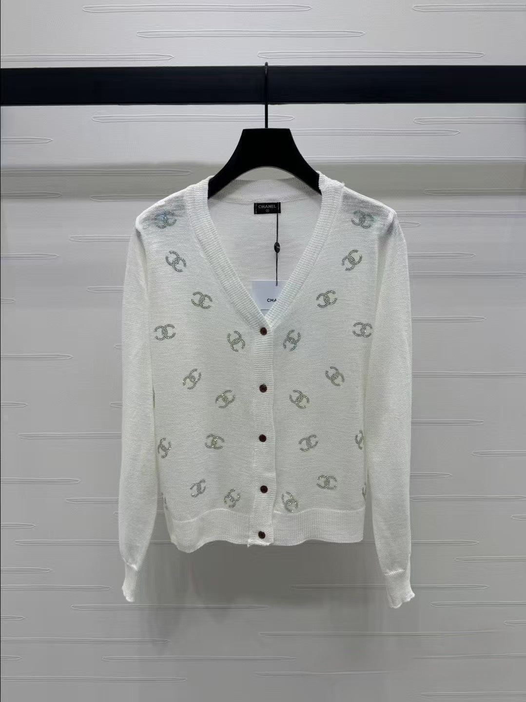 V-neck rhinestone knitted cardigan