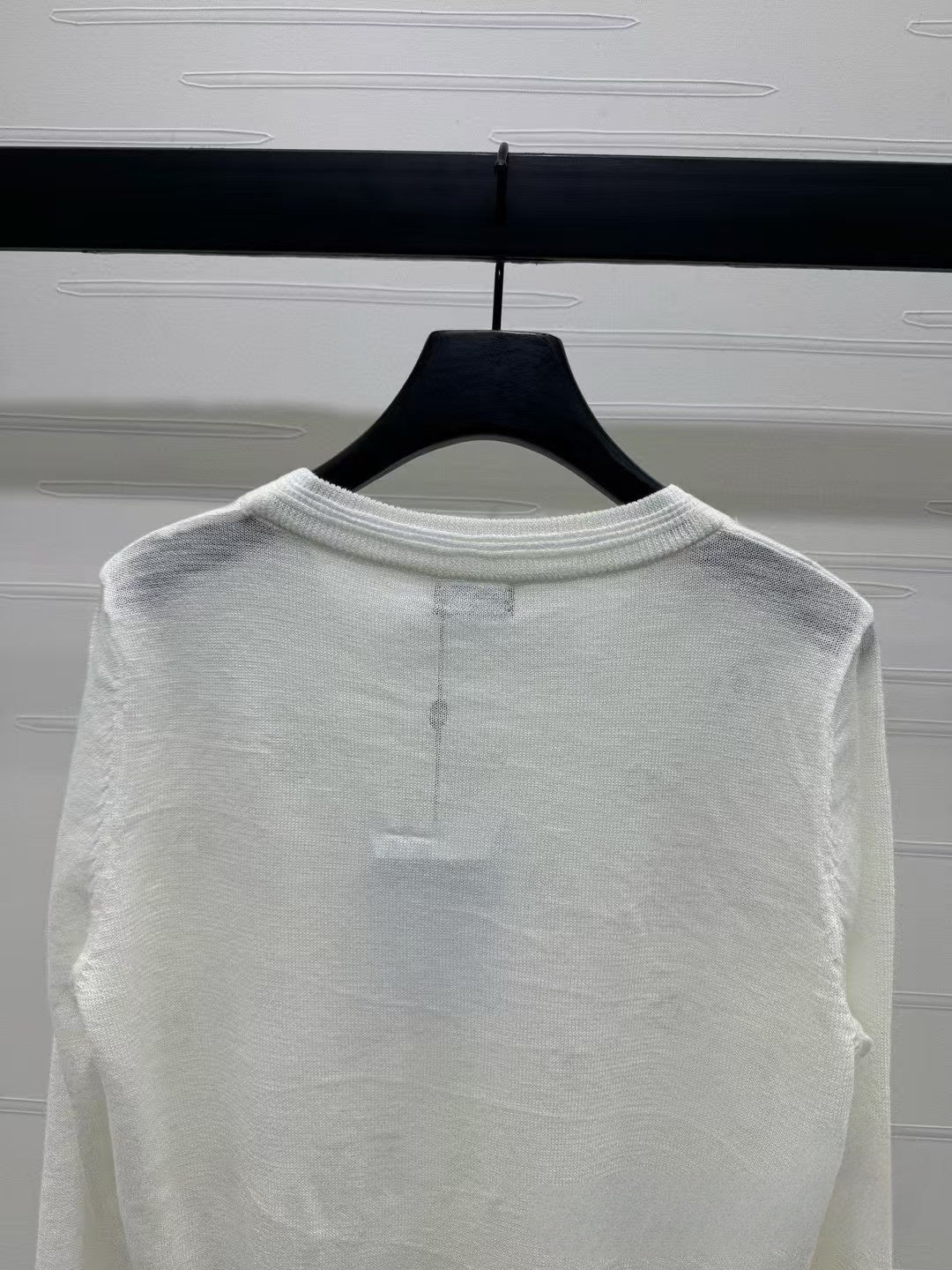 V-neck rhinestone knitted cardigan