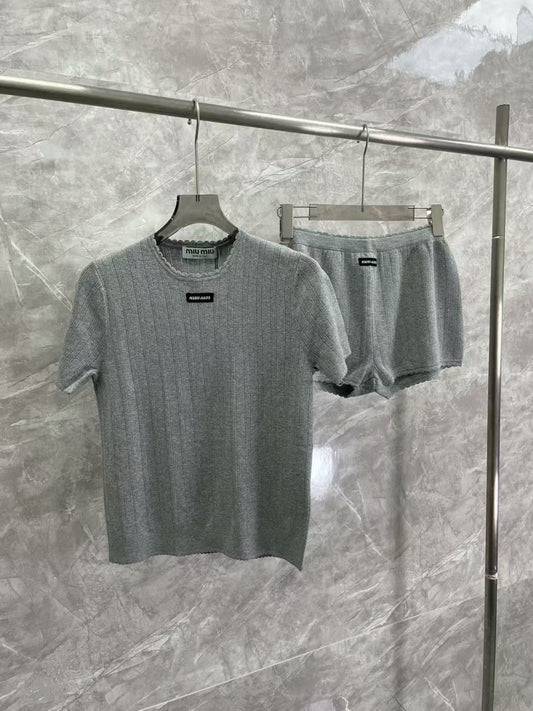 New knitted short sleeves + shorts