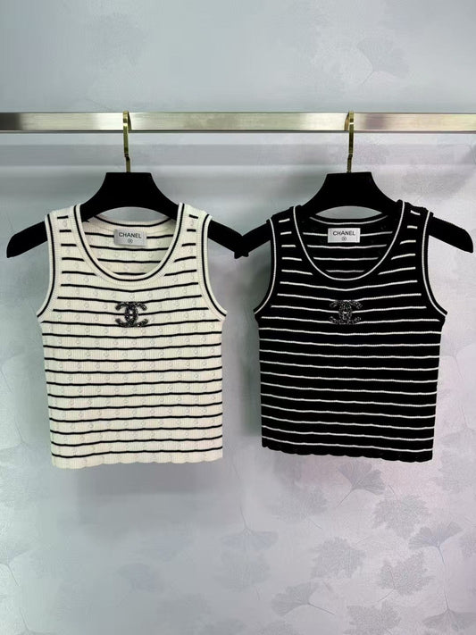 New Striped Crewneck Knitted Vest