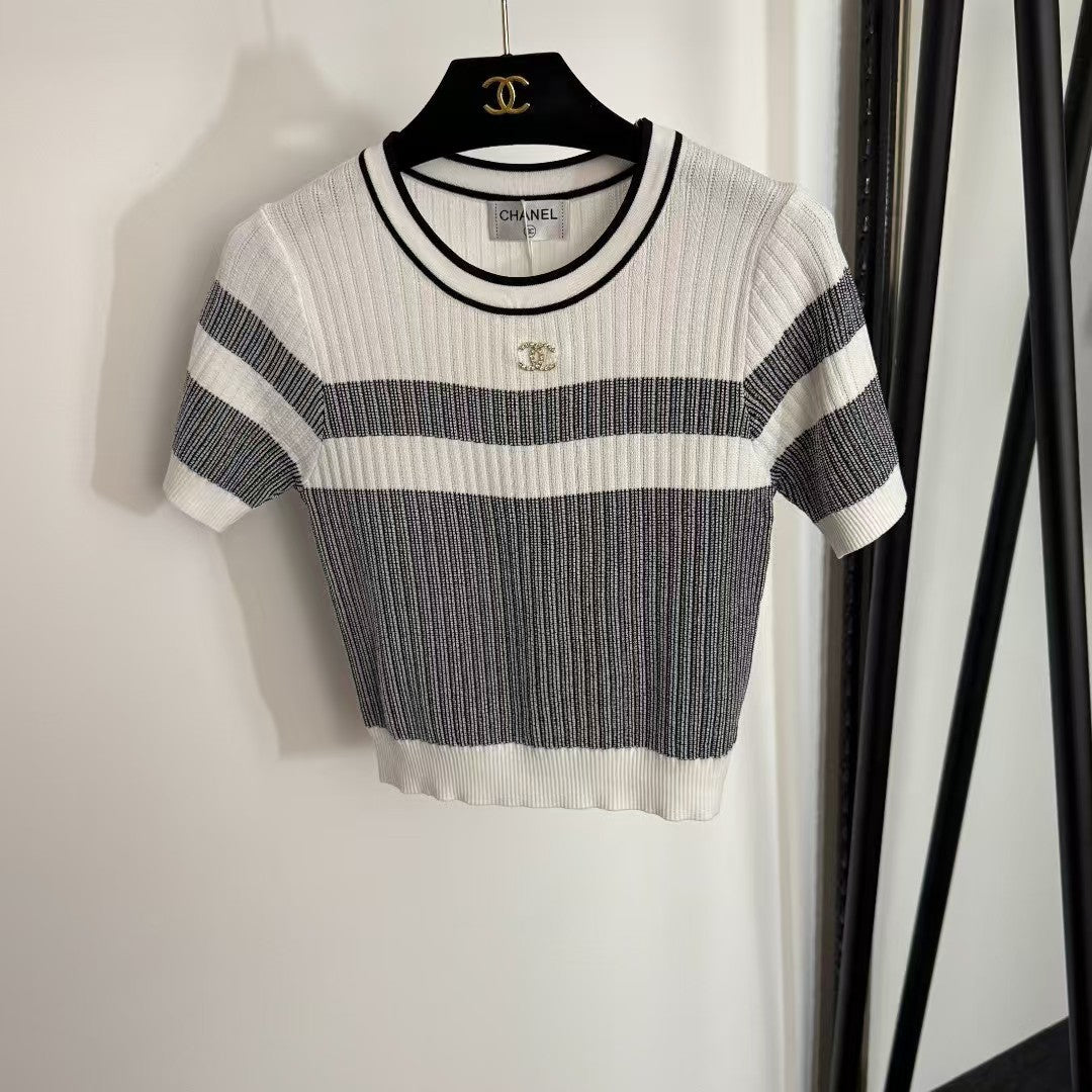 Colorblock Short Sleeve Knit Top